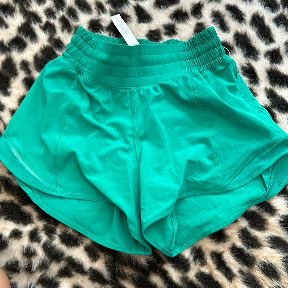 Lululemon hotty hots